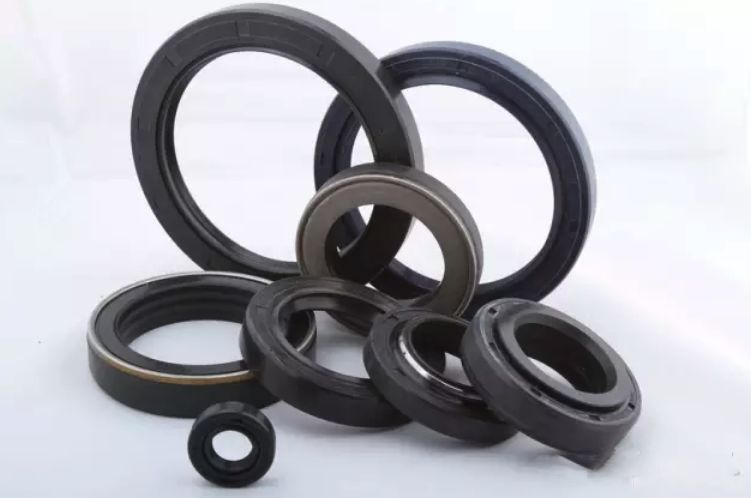 鉴别真假挖掘机配件